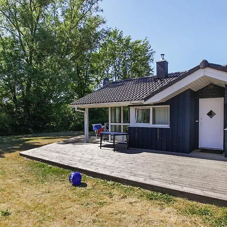 بيت للعطل 6 Person In *