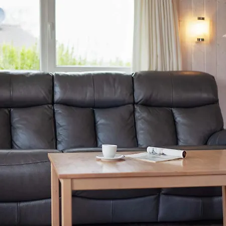 6 Person In * Grömitz