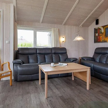 6 Person In Grömitz